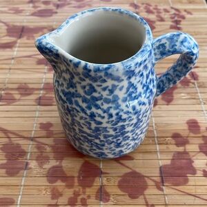 Henn creamer blue sponge ware. NWT